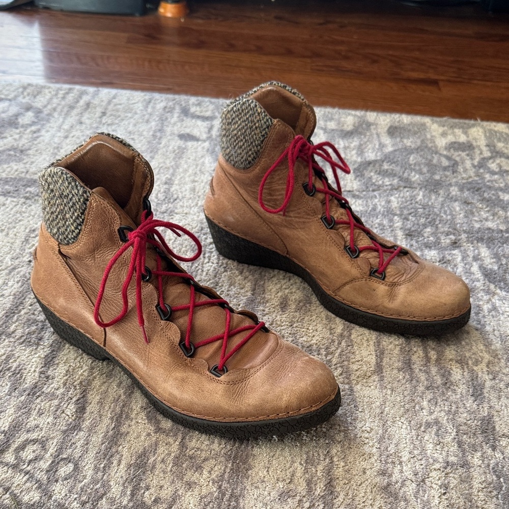 Pozu Brown Leather Ankle Boots